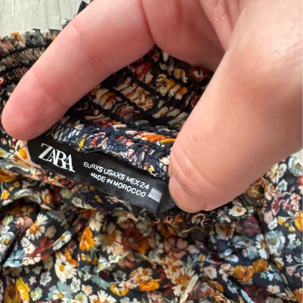 Zara Multicolor Floral Blouse - Picture 8 of 8